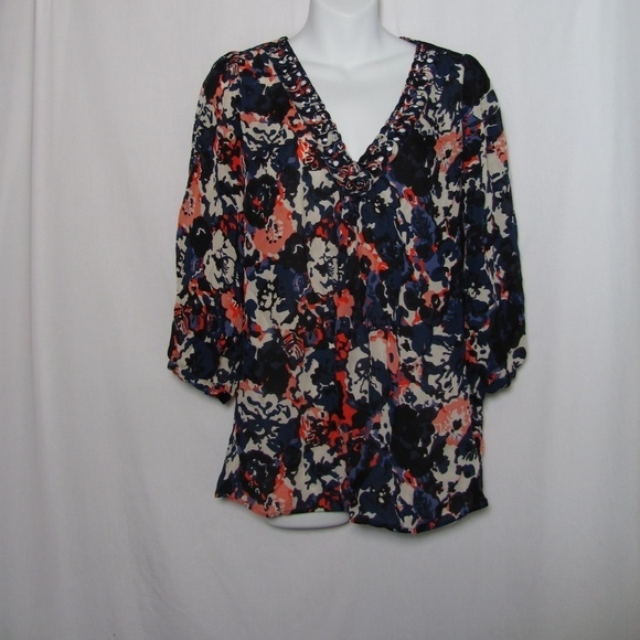 Joie Tops - Joie Floral Silk Blouse Size Sm Braided Neckline